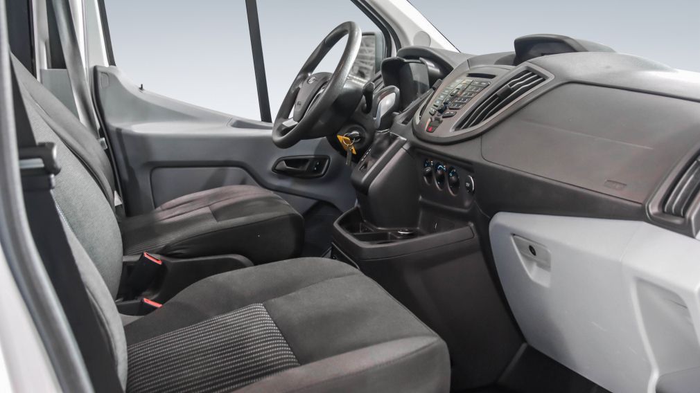 Ford TRANSIT T-250 148&Prime; Med Rf 9000 GVWR Sliding RH Dr 2019 à vendre à Trois-Rivières - 20