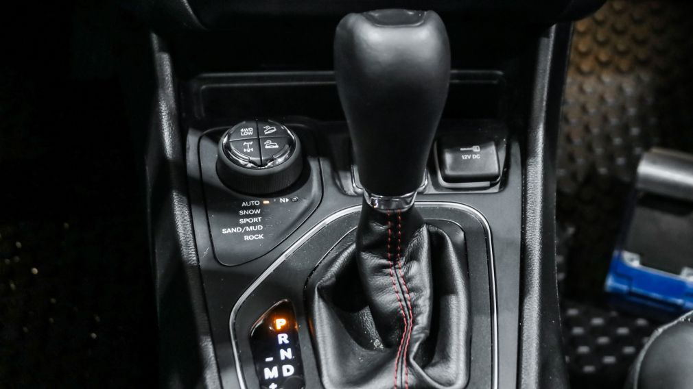 Jeep Cherokee Trailhawk Elite 2019 d&rsquo;occasion à vendre - 16