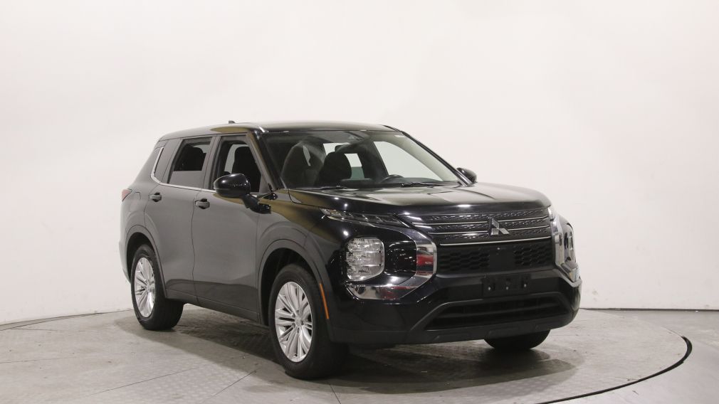 Mitsubishi Outlander ES