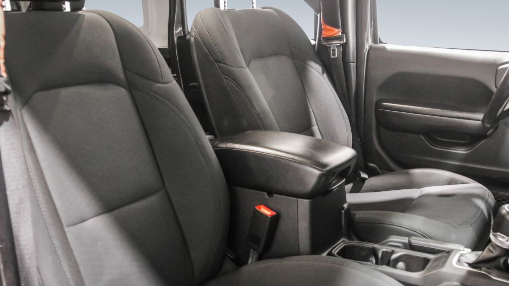 Jeep Wrangler Unlimited Sport 2019 à vendre à Trois-Rivières - 21