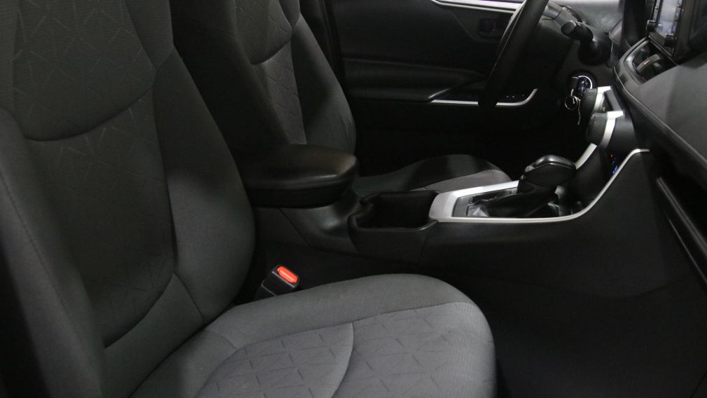 Toyota Rav 4 LE 2022 d&rsquo;occasion à vendre - 25