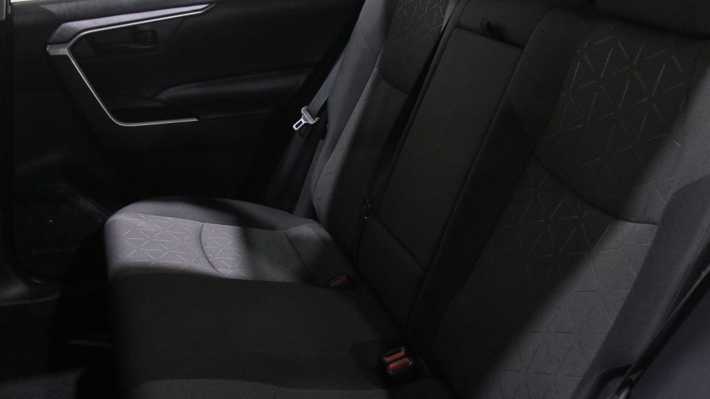 Toyota Rav 4 LE 2022 d&rsquo;occasion à vendre - 23