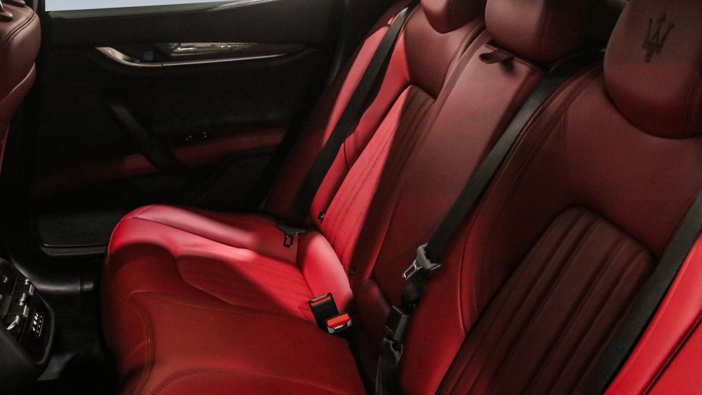 Maserati Ghibli Modena Q4 2022 d&rsquo;occasion à vendre - 24