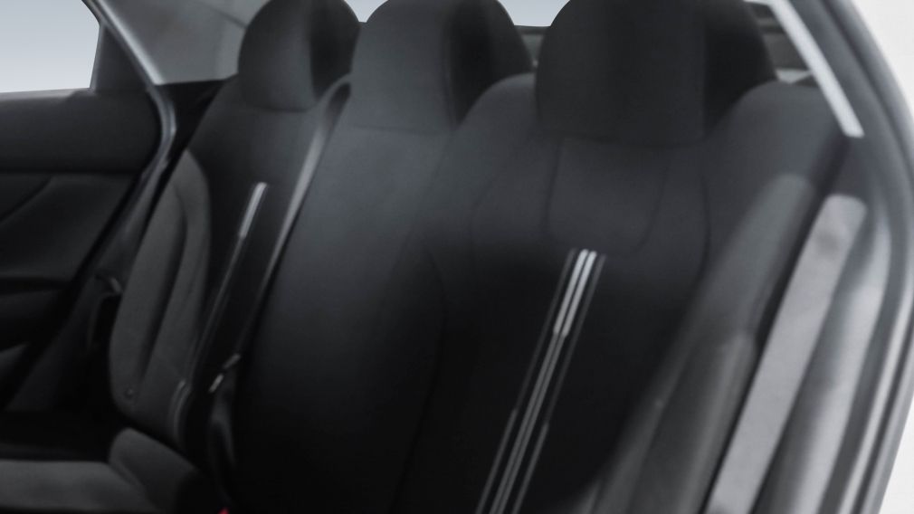 Hyundai Elantra Preferred 2022 à vendre à Donnacona - 18