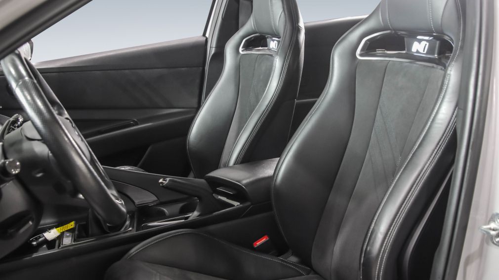 Hyundai Elantra Manual 2022 à vendre à Shawinigan - 16