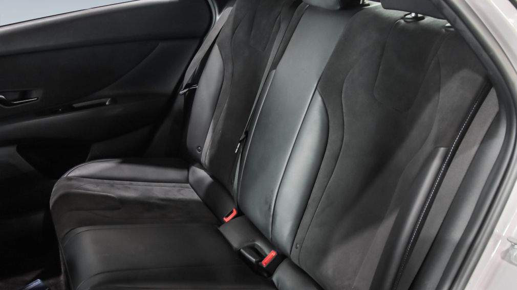 Hyundai Elantra Manual 2022 à vendre à Shawinigan - 18