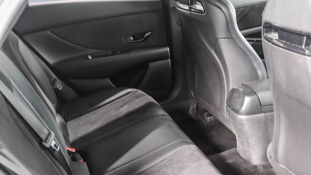 Hyundai Elantra Manual 2022 à vendre à Shawinigan - 24