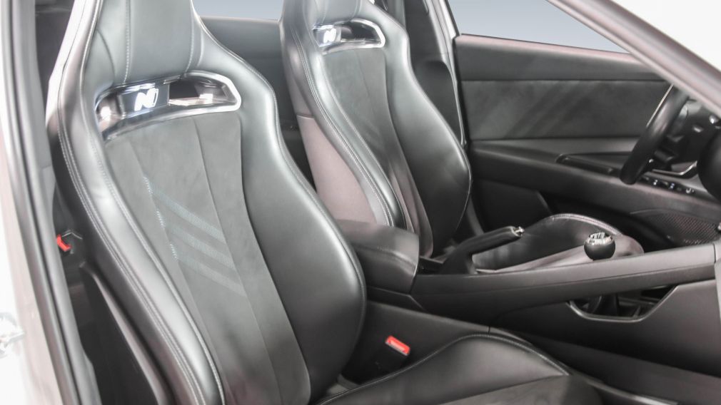 Hyundai Elantra Manual 2022 à vendre à Shawinigan - 25