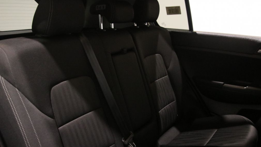 Kia Sportage LX 2019 d&rsquo;occasion à vendre - 26