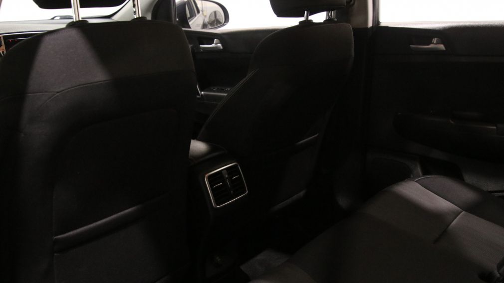 Kia Sportage LX 2019 d&rsquo;occasion à vendre - 24