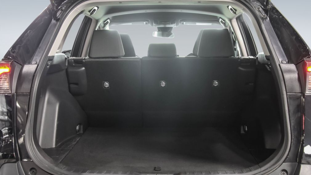 Toyota Rav 4 Hybrid LE 2021 d&rsquo;occasion à vendre - 19
