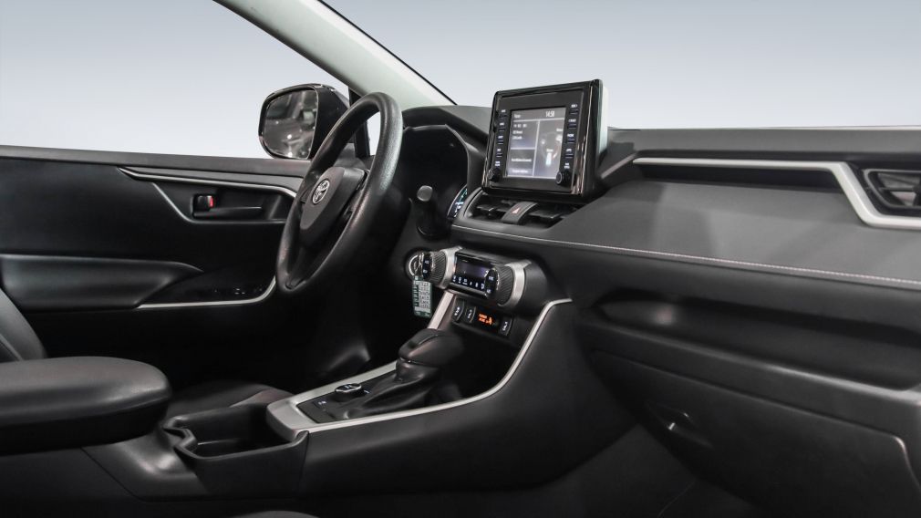 Toyota Rav 4 Hybrid LE 2021 d&rsquo;occasion à vendre - 22