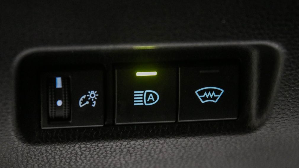 Toyota Rav 4 LE 2024 à vendre à Trois-Rivières - 12