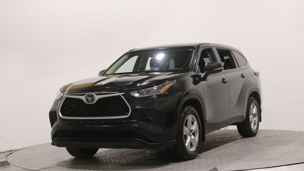 Toyota Highlander LE 2022 d&rsquo;occasion à vendre - 3
