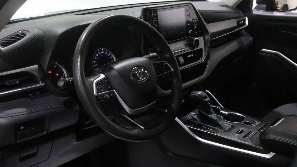Toyota Highlander LE 2022 d&rsquo;occasion à vendre - 9