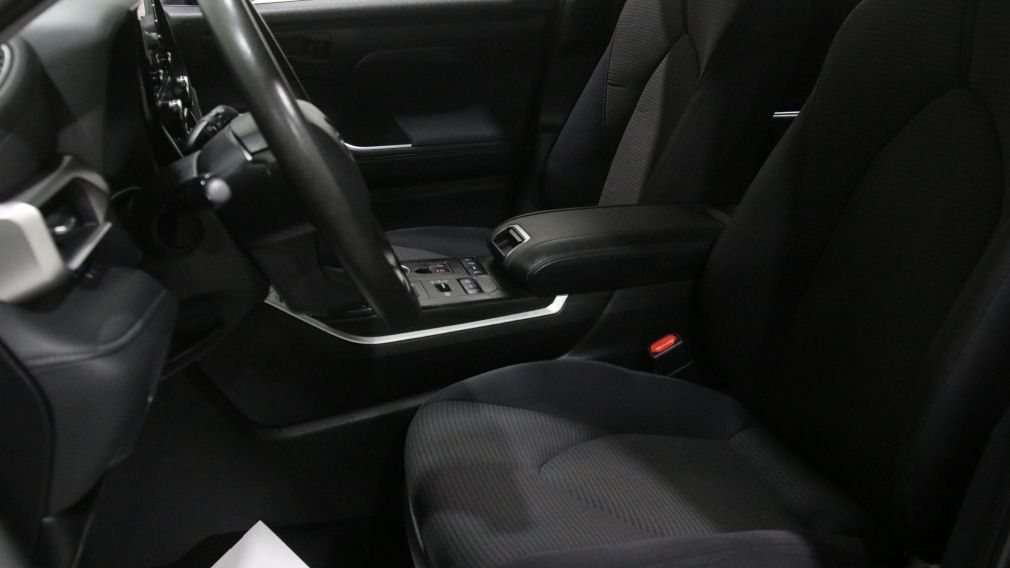 Toyota Highlander LE 2022 d&rsquo;occasion à vendre - 10