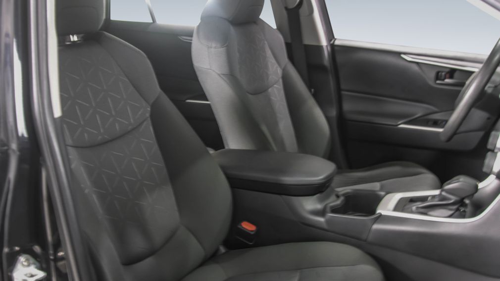 Toyota Rav 4 LE 2022 d&rsquo;occasion à vendre - 23