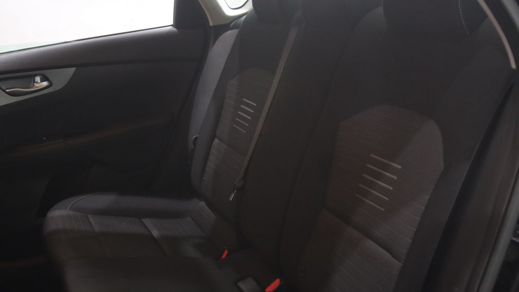 Kia Forte LX 2019 d&rsquo;occasion à vendre - 18