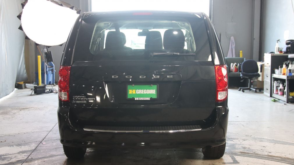 Dodge GR Caravan Canada Value Package 2019 d&rsquo;occasion à vendre - 5