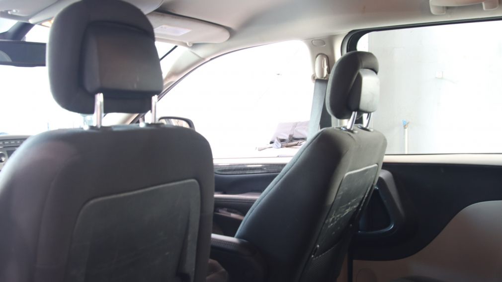 Dodge GR Caravan Canada Value Package 2019 d&rsquo;occasion à vendre - 17