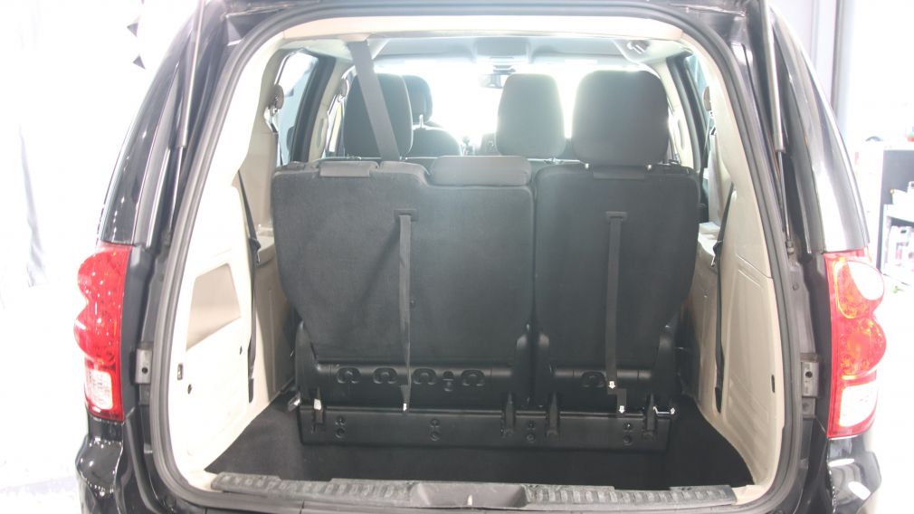 Dodge GR Caravan Canada Value Package 2019 d&rsquo;occasion à vendre - 18
