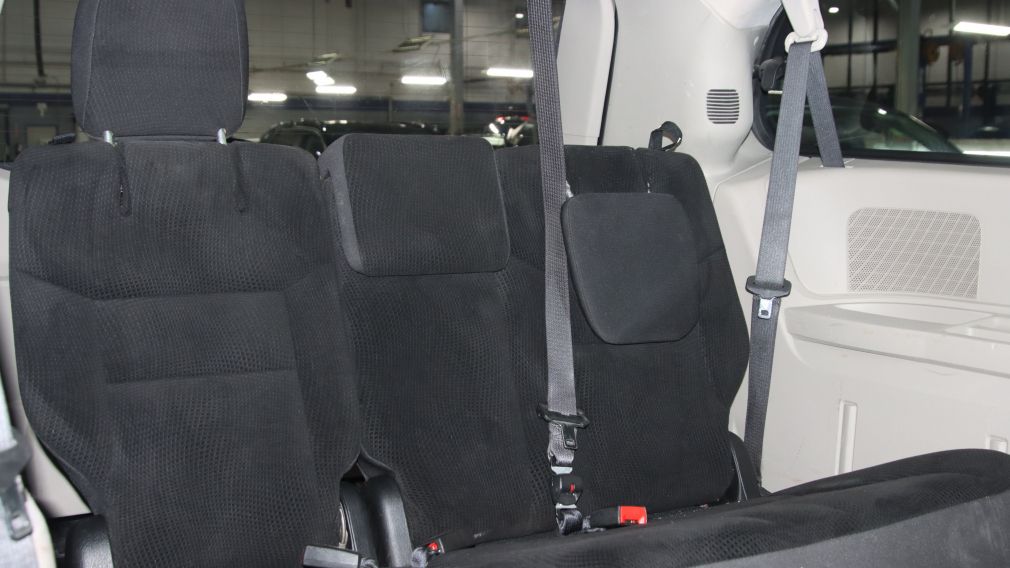 Dodge GR Caravan Canada Value Package 2019 d&rsquo;occasion à vendre - 19
