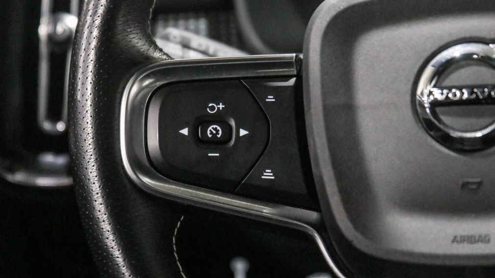 Volvo XC40 R-Design 2021 d&rsquo;occasion à vendre - 16