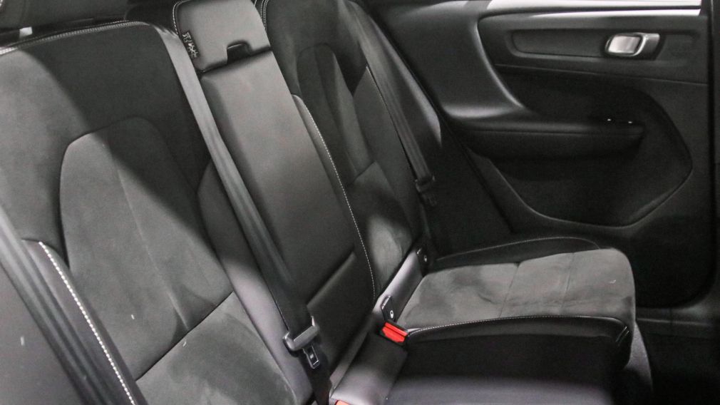 Volvo XC40 R-Design 2021 d&rsquo;occasion à vendre - 24