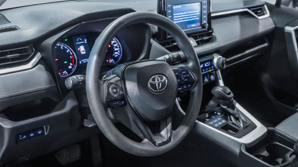 Toyota Rav 4 LE 2021 d&rsquo;occasion à vendre - 9