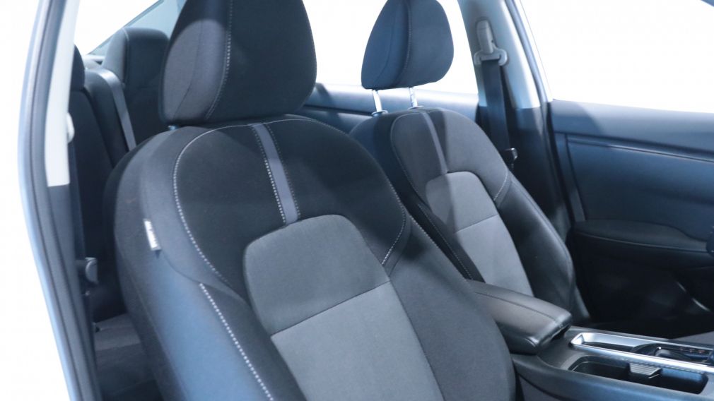 Nissan Sentra SV 2021 d&rsquo;occasion à vendre - 21