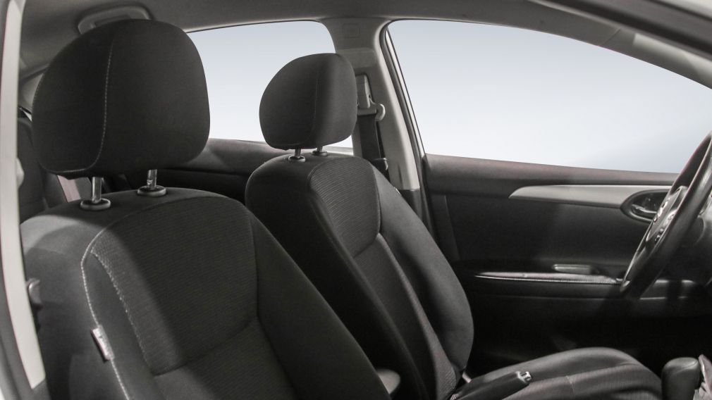 Nissan Sentra SV 2019 d&rsquo;occasion à vendre - 23