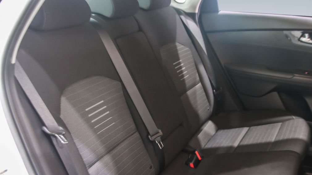 Kia Forte EX 2021 d&rsquo;occasion à vendre - 21