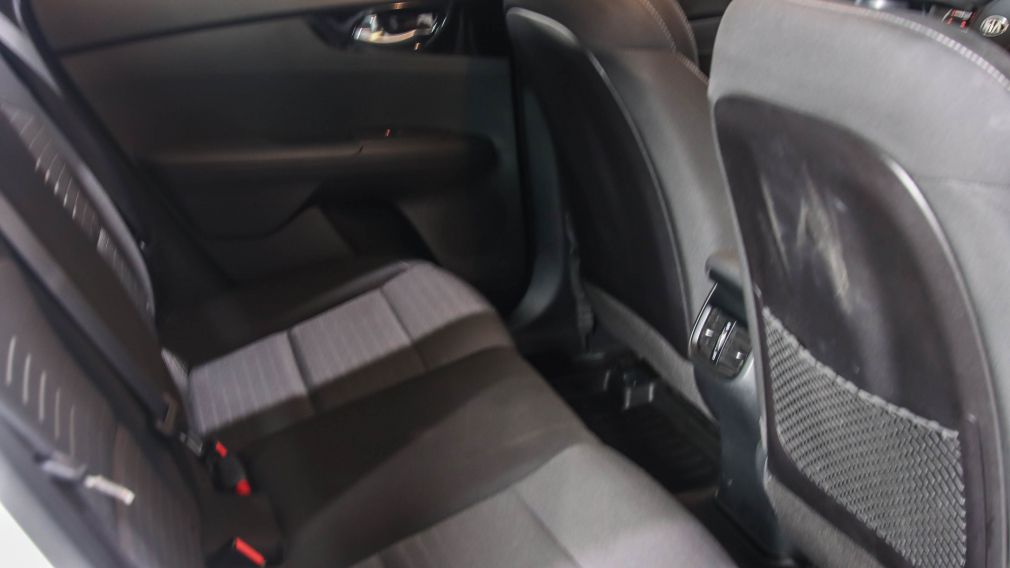 Kia Forte EX 2021 d&rsquo;occasion à vendre - 22