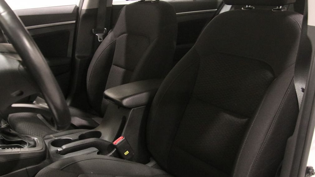 Hyundai Elantra Preferred 2020 d&rsquo;occasion à vendre - 10