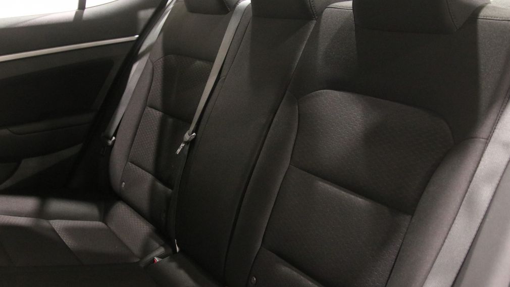 Hyundai Elantra Preferred 2020 d&rsquo;occasion à vendre - 22