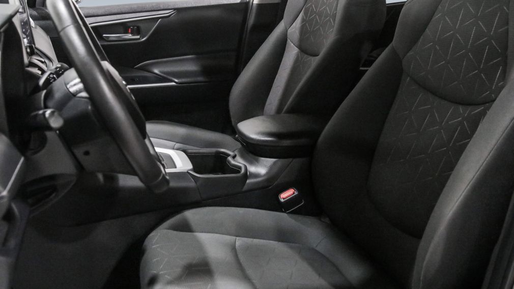 Toyota Rav 4 XLE 2023 d&rsquo;occasion à vendre - 10