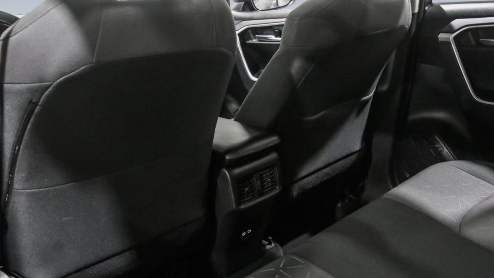 Toyota Rav 4 XLE 2023 d&rsquo;occasion à vendre - 23