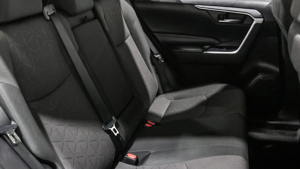 Toyota Rav 4 XLE 2023 d&rsquo;occasion à vendre - 25