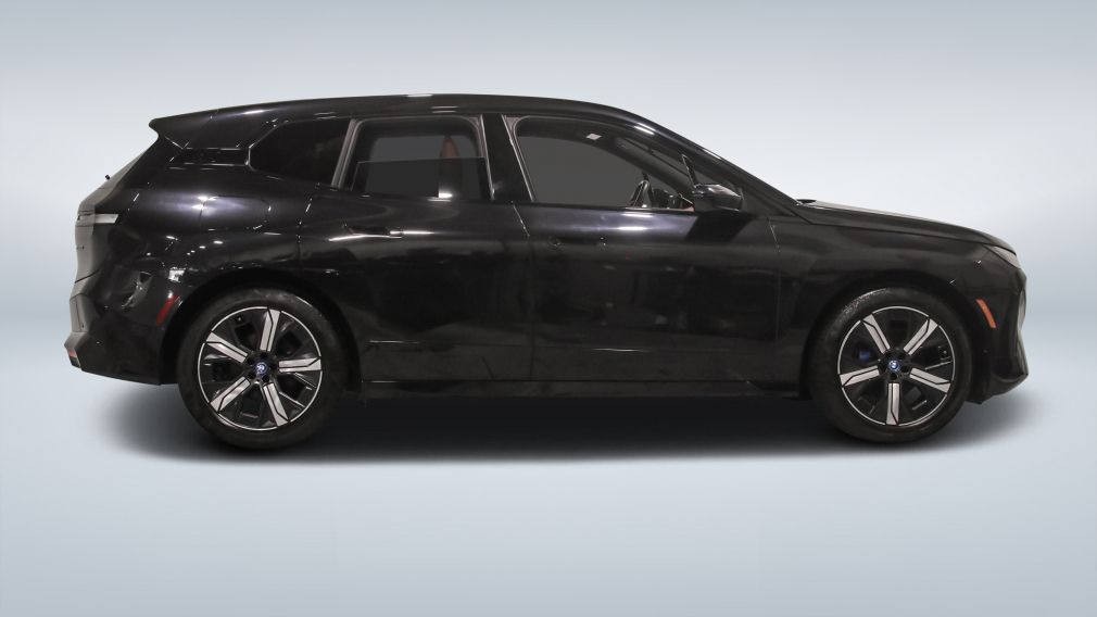 BMW iX xDrive40 2023 à vendre à Trois-Rivières - 8