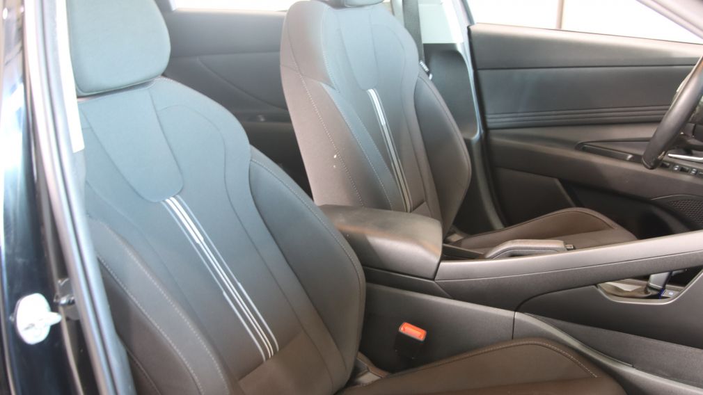 Hyundai Elantra Preferred 2023 à vendre à Shawinigan - 25