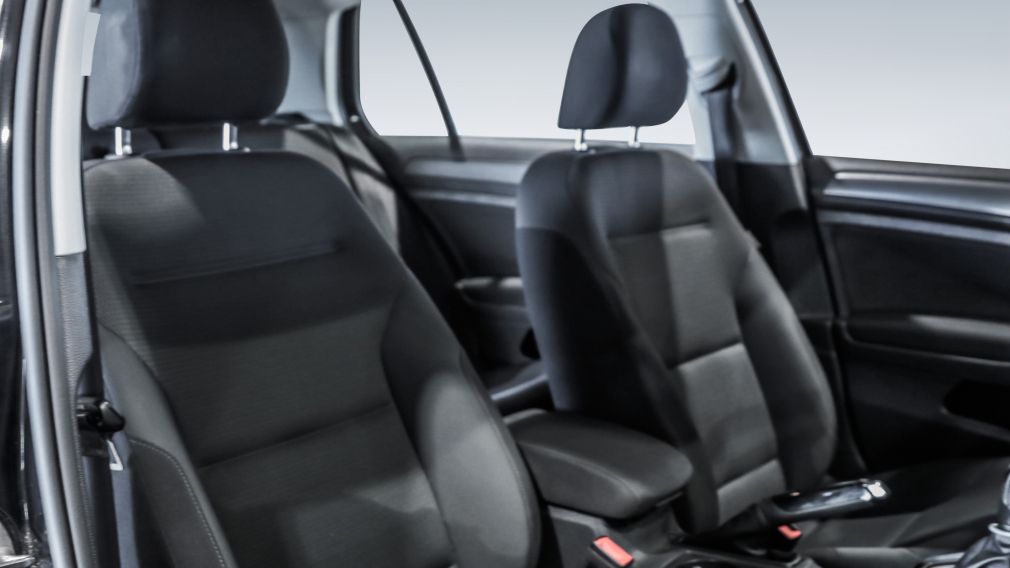 Volkswagen Golf Comfortline 2021 d&rsquo;occasion à vendre - 21