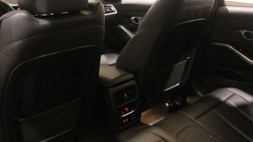 BMW 330I 330i xDrive 2019 d&rsquo;occasion à vendre - 23