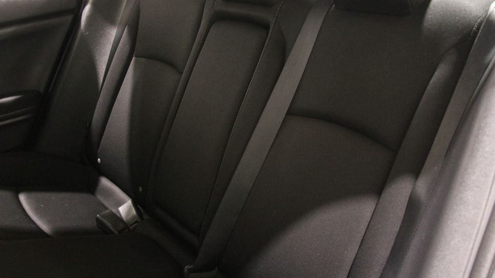 Honda Civic LX 2019 d&rsquo;occasion à vendre - 19