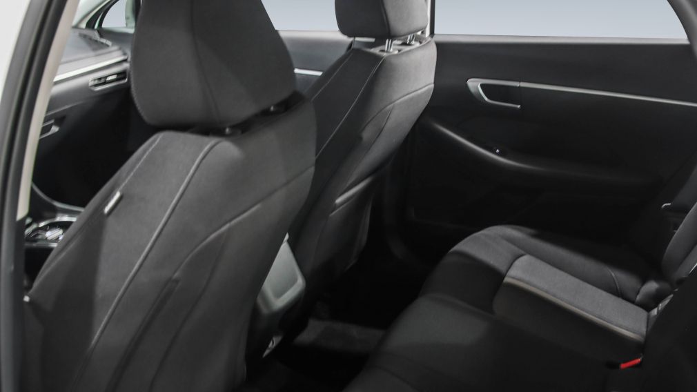 Hyundai Sonata Preferred 2023 d&rsquo;occasion à vendre - 18