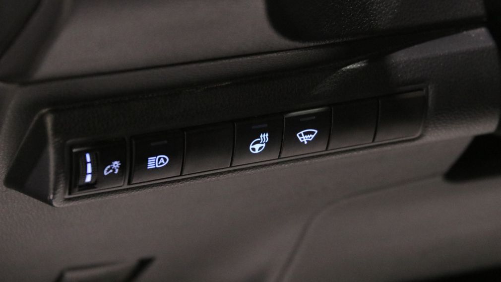 Toyota Corolla LE 2022 d&rsquo;occasion à vendre - 12