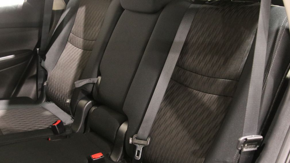Nissan Rogue S 2019 d&rsquo;occasion à vendre - 21