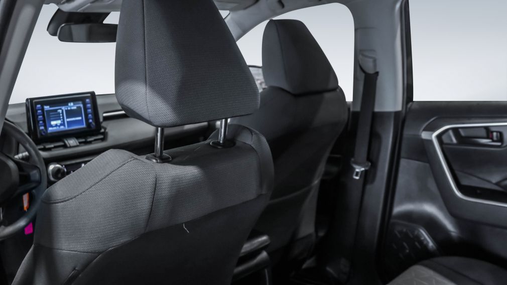 Toyota Rav 4 LE 2019 à vendre à Trois-Rivières - 17