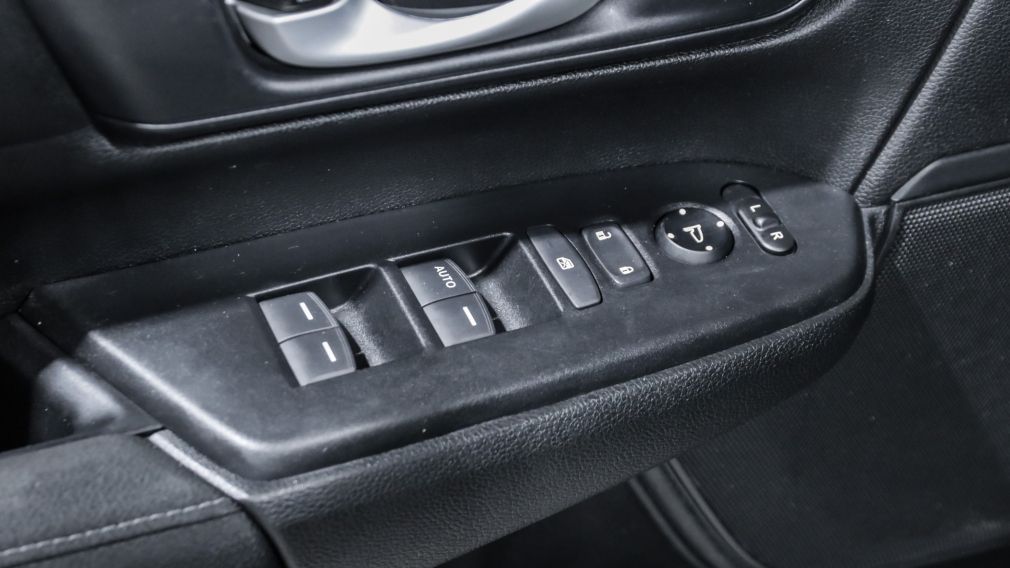 Miniature 10