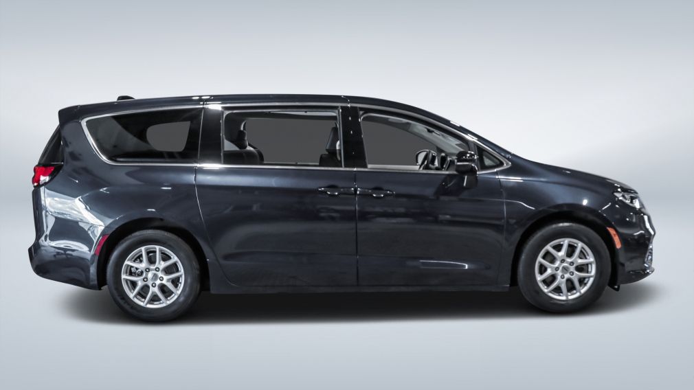 Chrysler Pacifica Touring-L 2024 d&rsquo;occasion à vendre - 8