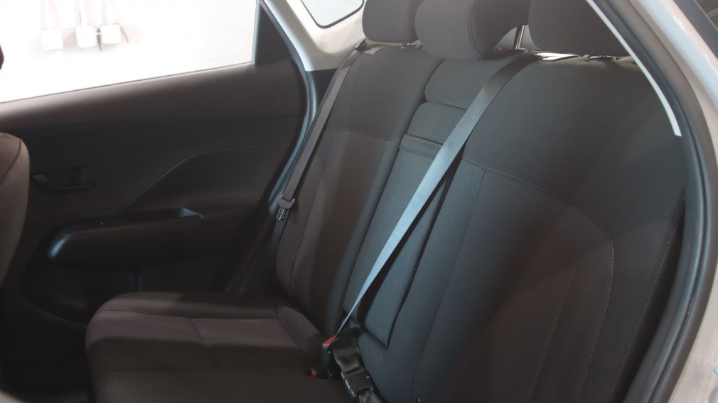 Hyundai Kona Essential 2024 d&rsquo;occasion à vendre - 17